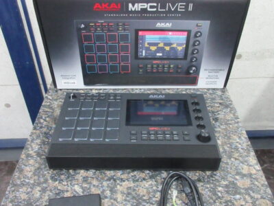 AKAI MPC LIVE II