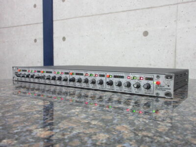 KLARK TEKNIK DN504