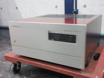 LUXMAN M-07