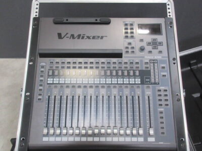Roland M-200i