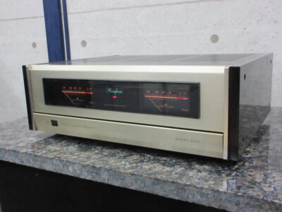 Accuphase P-102