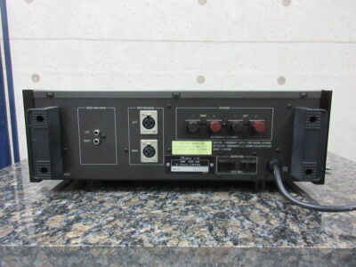 Accuphase P-102