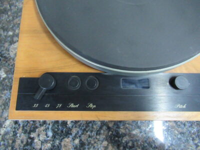 THORENS TD521