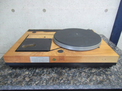 THORENS TD521