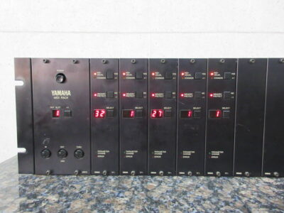 YAMAHA TX516