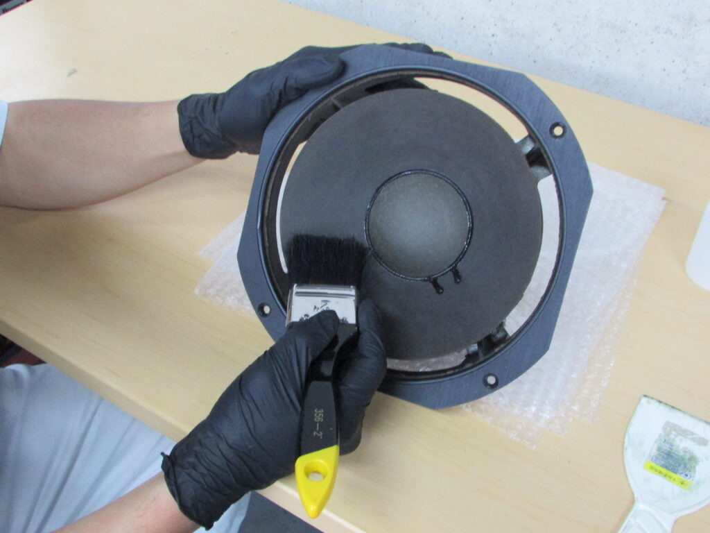 JBL model L110エッジ交換