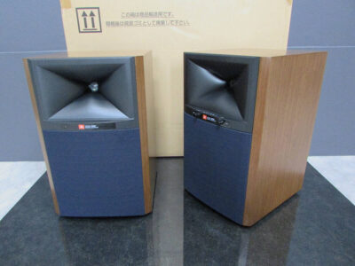 JBL 4305P