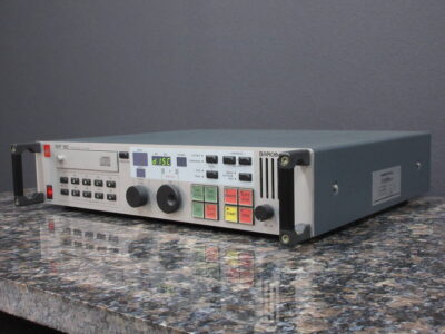 EMT 982
