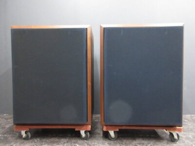 JBL 4333A