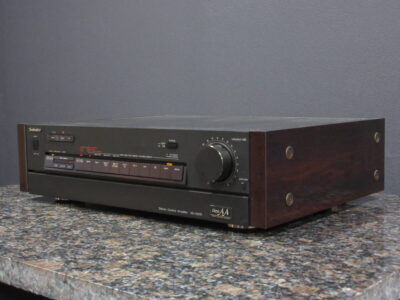 Technics SU-A200