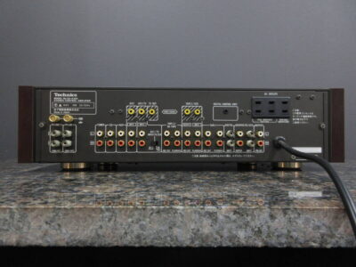 Technics SU-A200