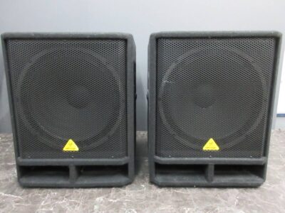 BEHRINGER EUROLIVE VP1800S